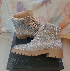Betsy Johnson Gold Rhinestone Boots 9.5 NIB